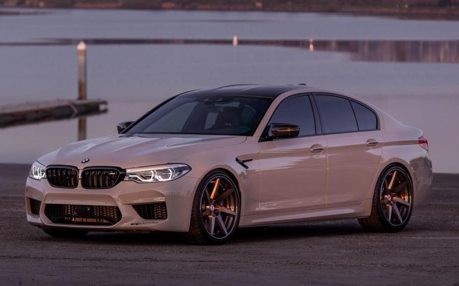 BMW M5 on HRE Wheels (RS308) '2019